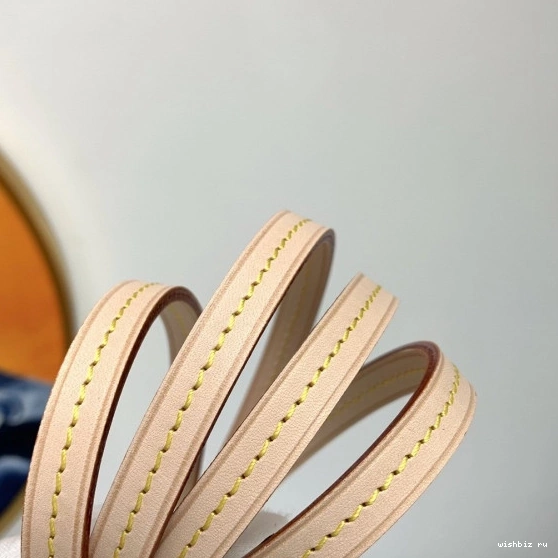 WIS Louis POCHETTE ACCESSOIRES Vuitton 0203